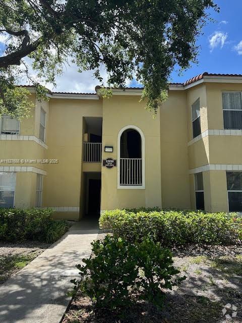 Building Photo - 12950 Vista Isles Dr