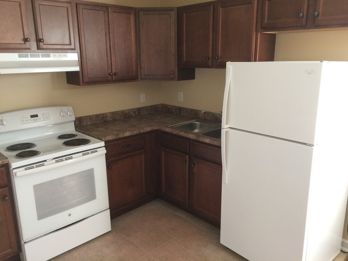 Primary Photo - 704 N 3rd St