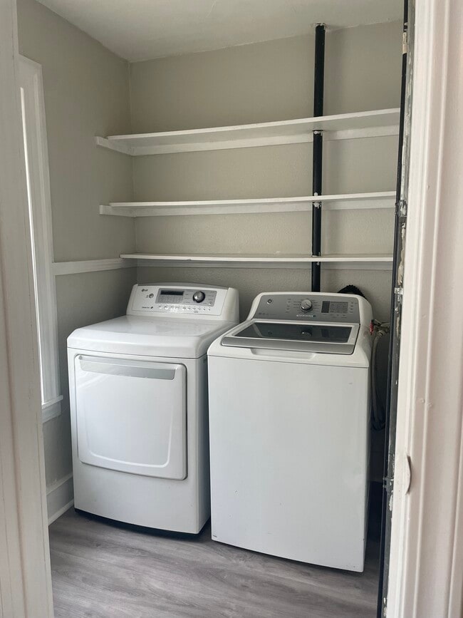 Building Photo - 61 Gage St