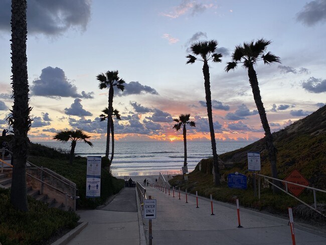 FLetcher Cove - 930 Via Mil Cumbres Via