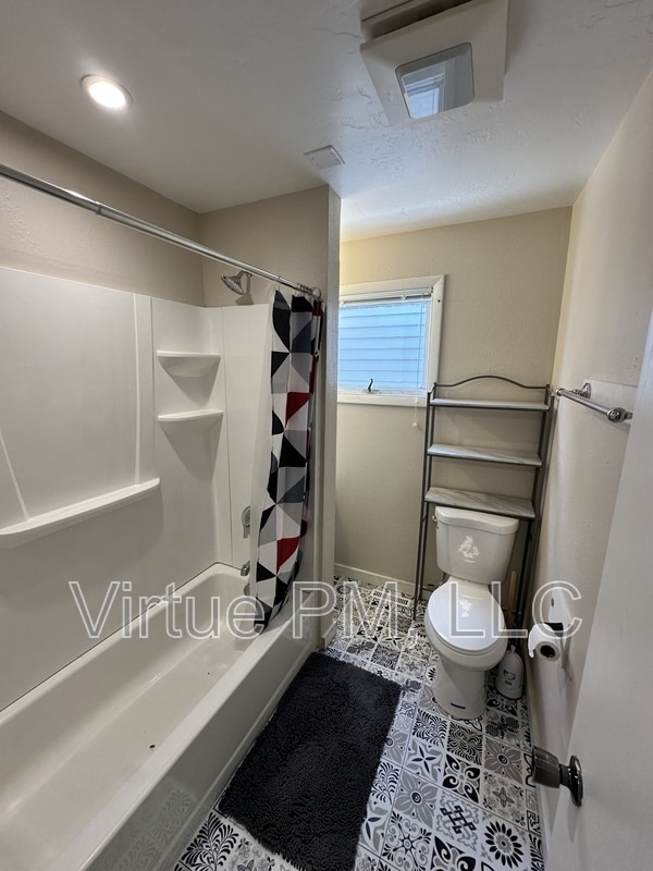 Foto del edificio - 1107 3rd St