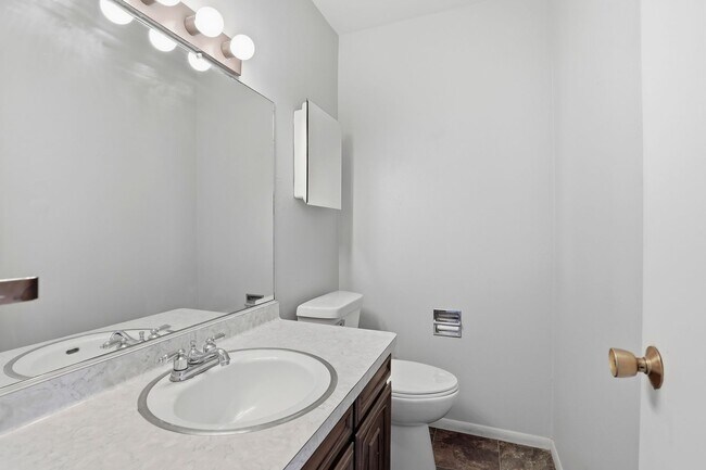 Foto del edificio - 846/848 Greenwood Court