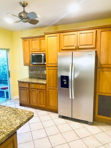 Foto del edificio - 4296 Grove Park Ln