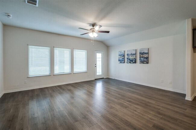 Foto del edificio - 6409 Windsor Ln