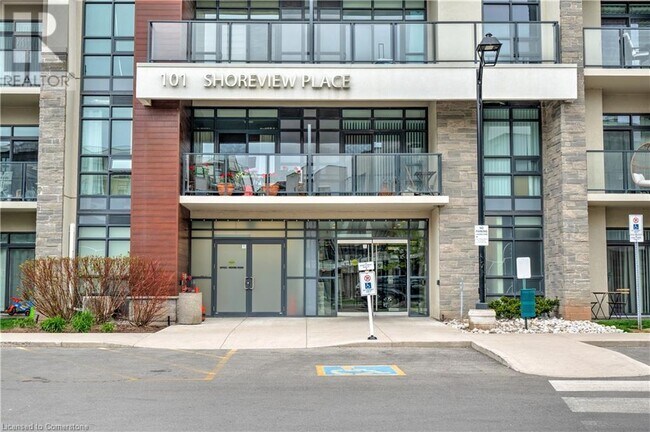 Photo du bâtiment - 101 Shoreview Pl
