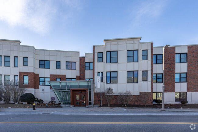 Todo - Chestnut Hill Park Condominiums