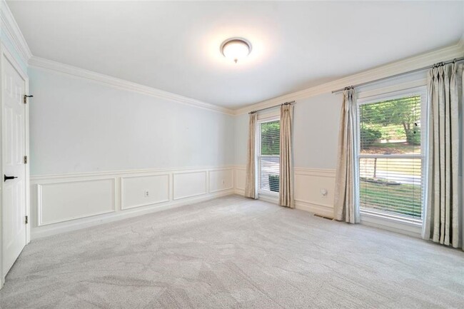 Foto del edificio - 820 Kings Arms Way