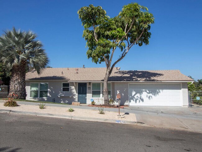 Building Photo - Beautifully remodeled single level home!