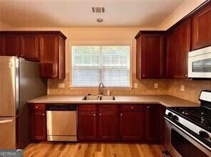 Foto del edificio - 3473 Stoneham Dr NW