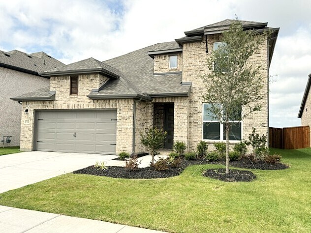 Building Photo - Brand New Home 5 bedroom, 4 bath with loft