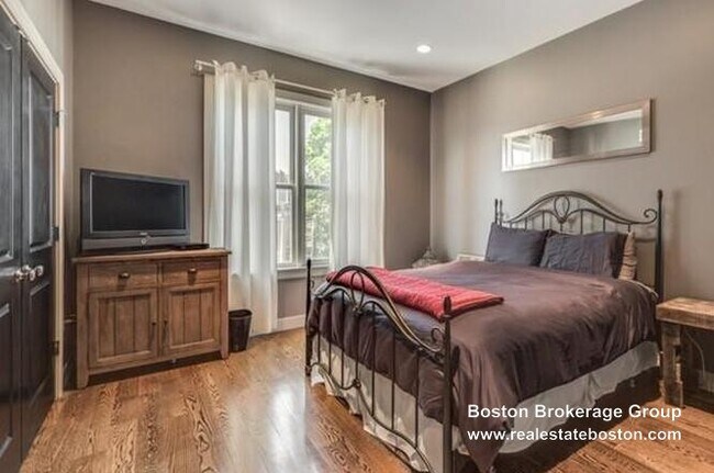 Foto del edificio - 45 Vinton St