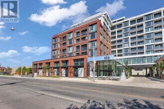 Building Photo - 858 Dupont St