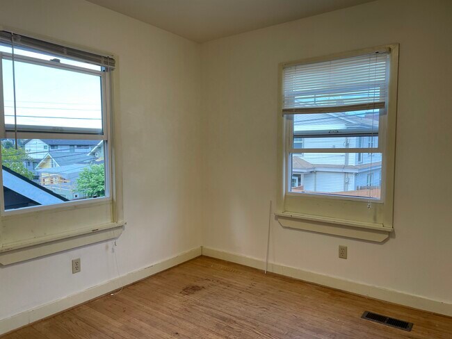 Foto del edificio - 5064 7th Ave NE