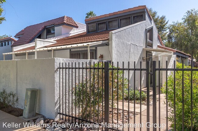 Building Photo - 2 br, 2 bath House - 4315 N 28th St