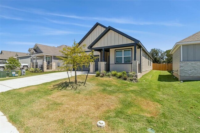 Foto del edificio - 475 Brooks Ranch Dr