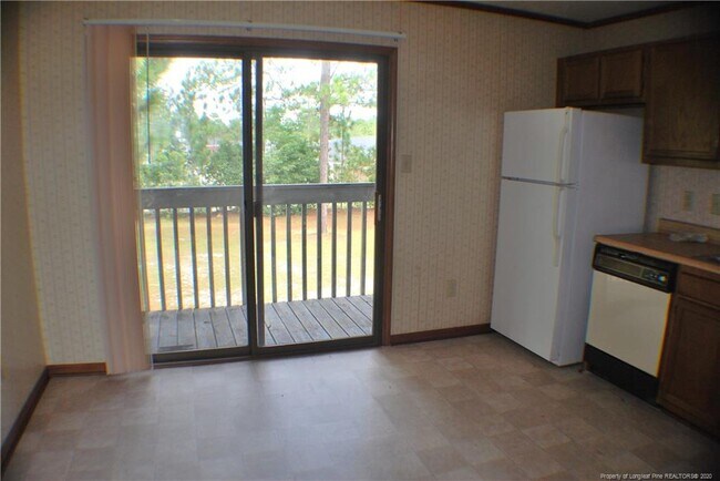 Building Photo - 5928 Labonte Dr