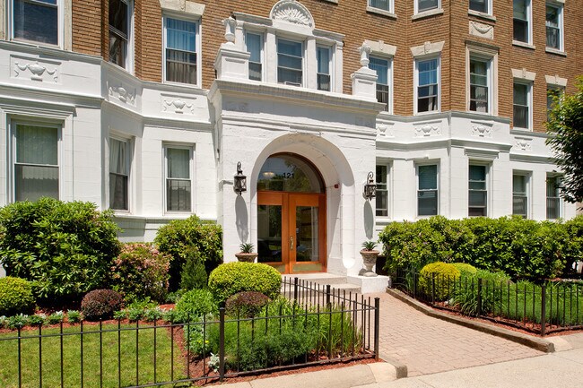 Foto del edificio - 67 Park Dr