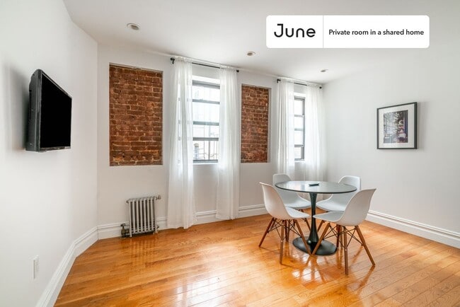 Building Photo - Room in Shared 2 bed/1 bath home in East Village