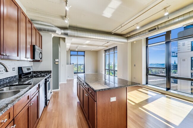 Foto del edificio - 1525 S Sangamon St