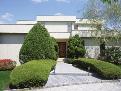 Primary Photo - 120 Seafield Pt