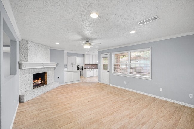 Building Photo - 6002 McKnight St