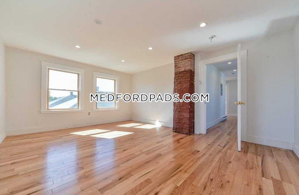 14 Renfrew St Unit 2, Medford, MA 02155 Apartments in Medford, MA