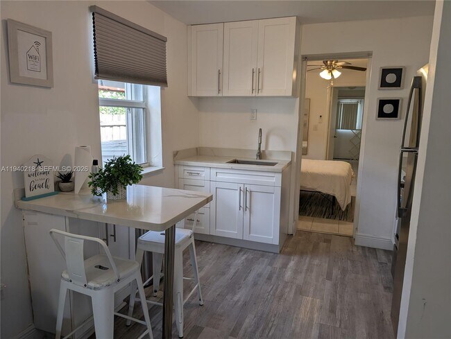 Foto del edificio - 311 SW 2nd Ave