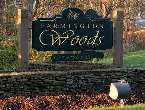 Building Photo - 94 Mallard Dr Building Photo - 94 Mallard Dr