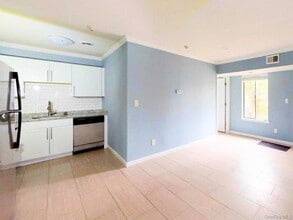 Building Photo - 23 Sierra Ct