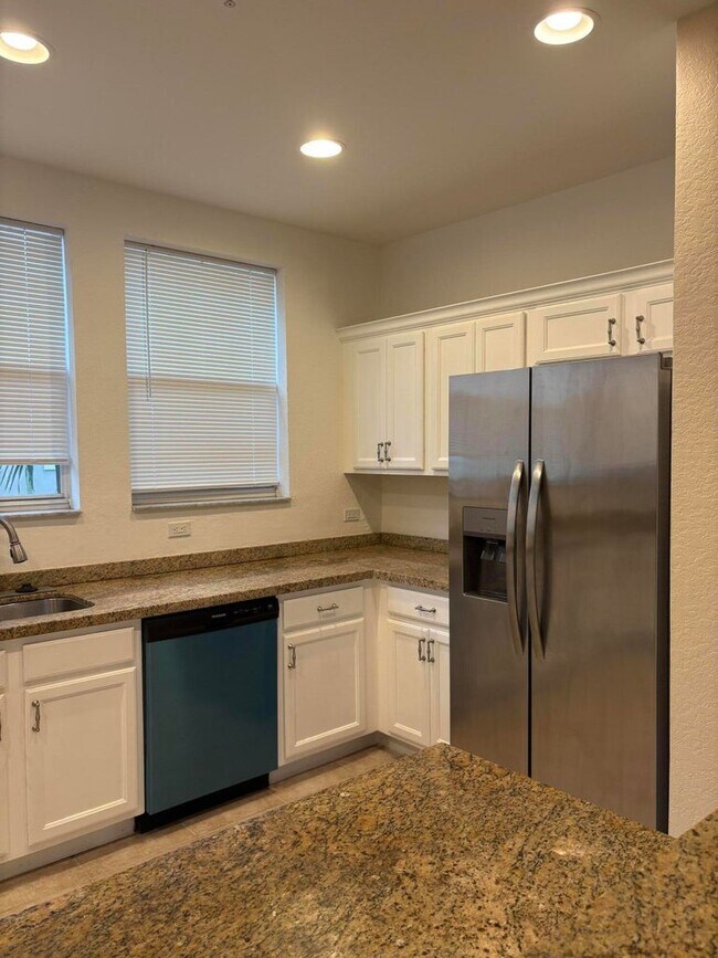 Foto del edificio - 833 Millbrae Ct