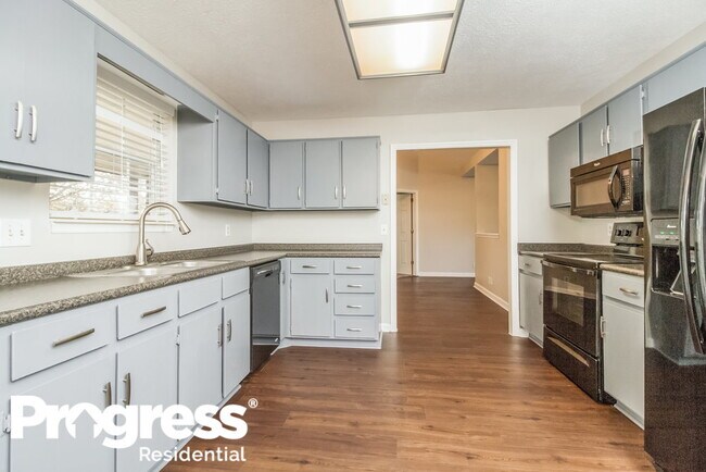 Foto del edificio - 1033 Cedar Creek Village Rd