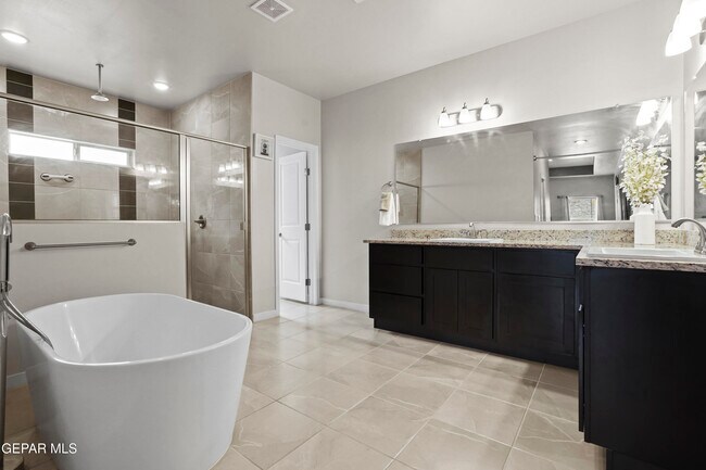 Foto del edificio - 12405 Northumberg Dr