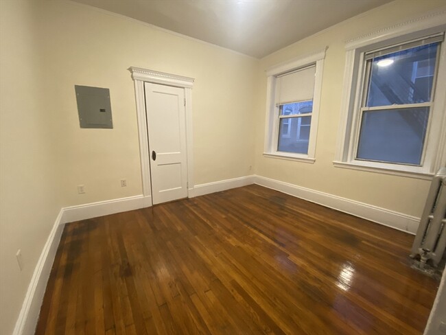 Building Photo - 327 Huntington Ave