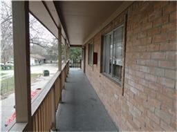 Building Photo - 110 Oakdale St