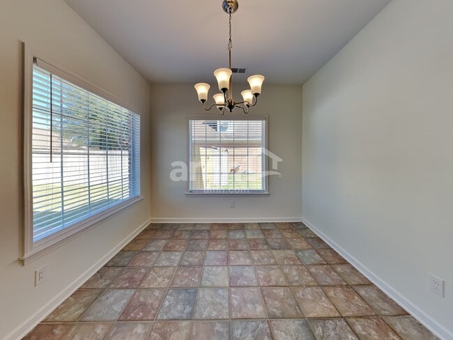 Building Photo - 13136 Braybourne Pkwy