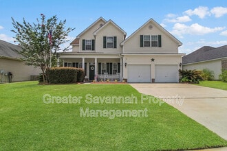 Building Photo - 721 Canyon Dr