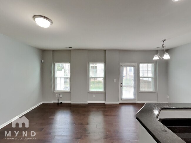 Foto del edificio - 7207 Gallery Pointe Ln