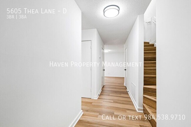 Foto del edificio - 5605 Thea Ln