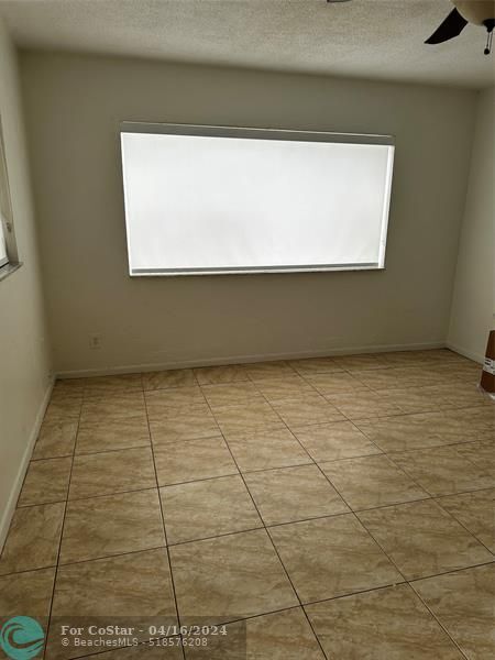 Foto del edificio - 728 NE 14th Ave