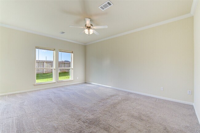 Building Photo - 30243 Twisting Springs Dr