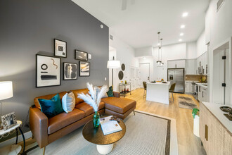 Building Photo - The Dori