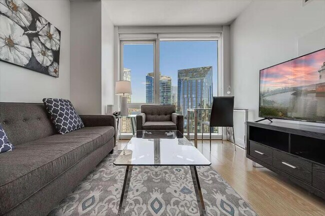 Building Photo - 625W W 57th St