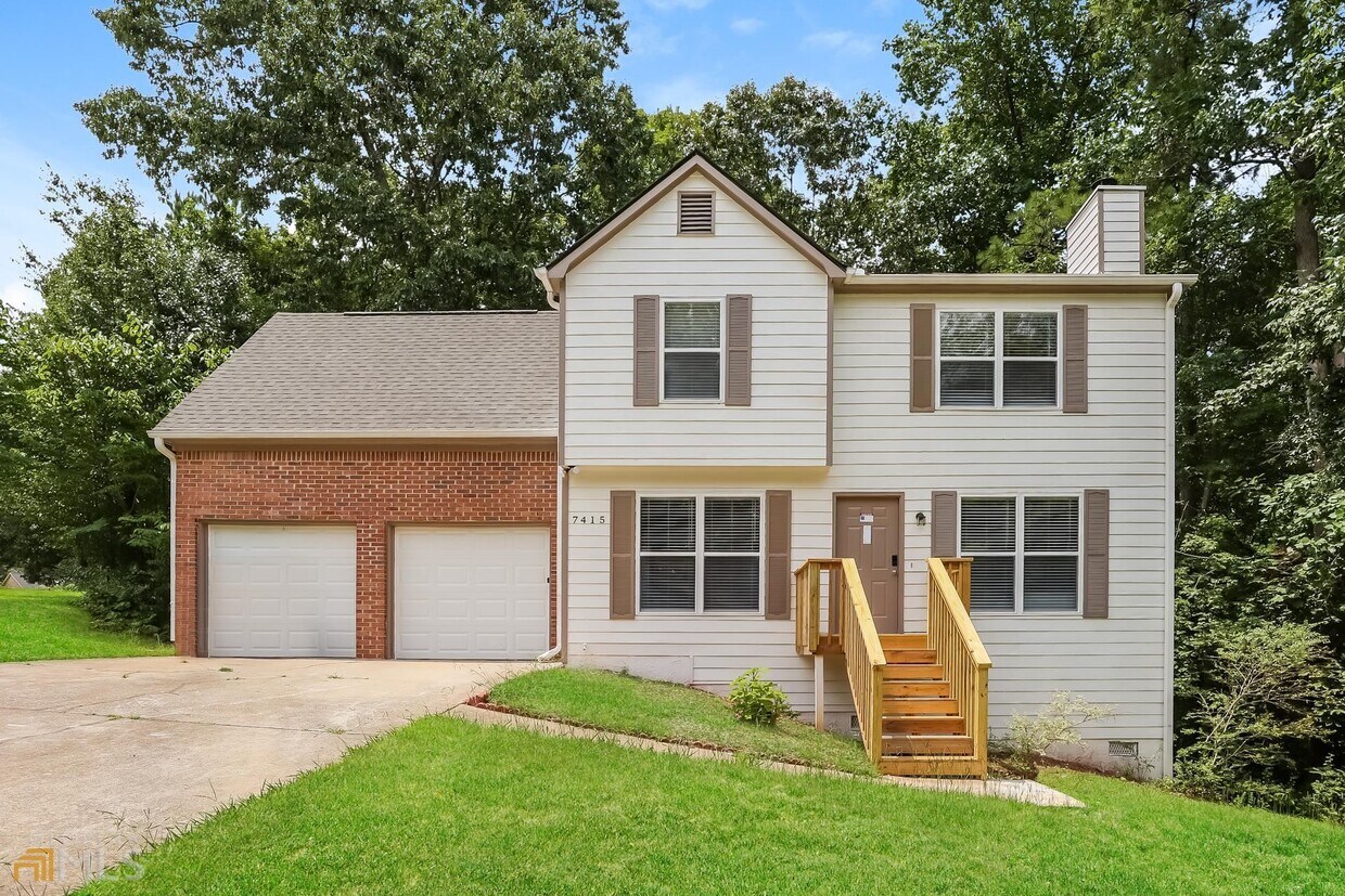 Foto principal - 7415 Hunters Ridge Dr