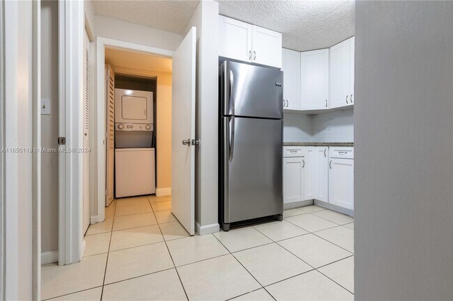 Foto del edificio - 210 SW 11th St