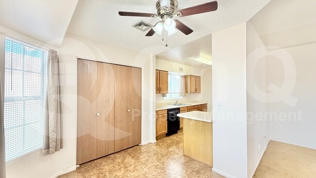 Building Photo - 1055 N Recker Rd