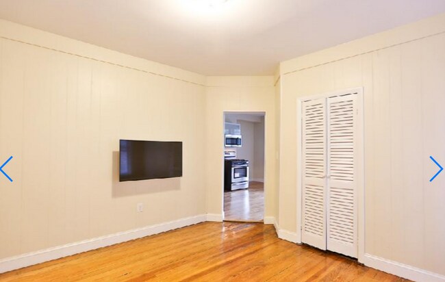 Building Photo - 139 Cottage St