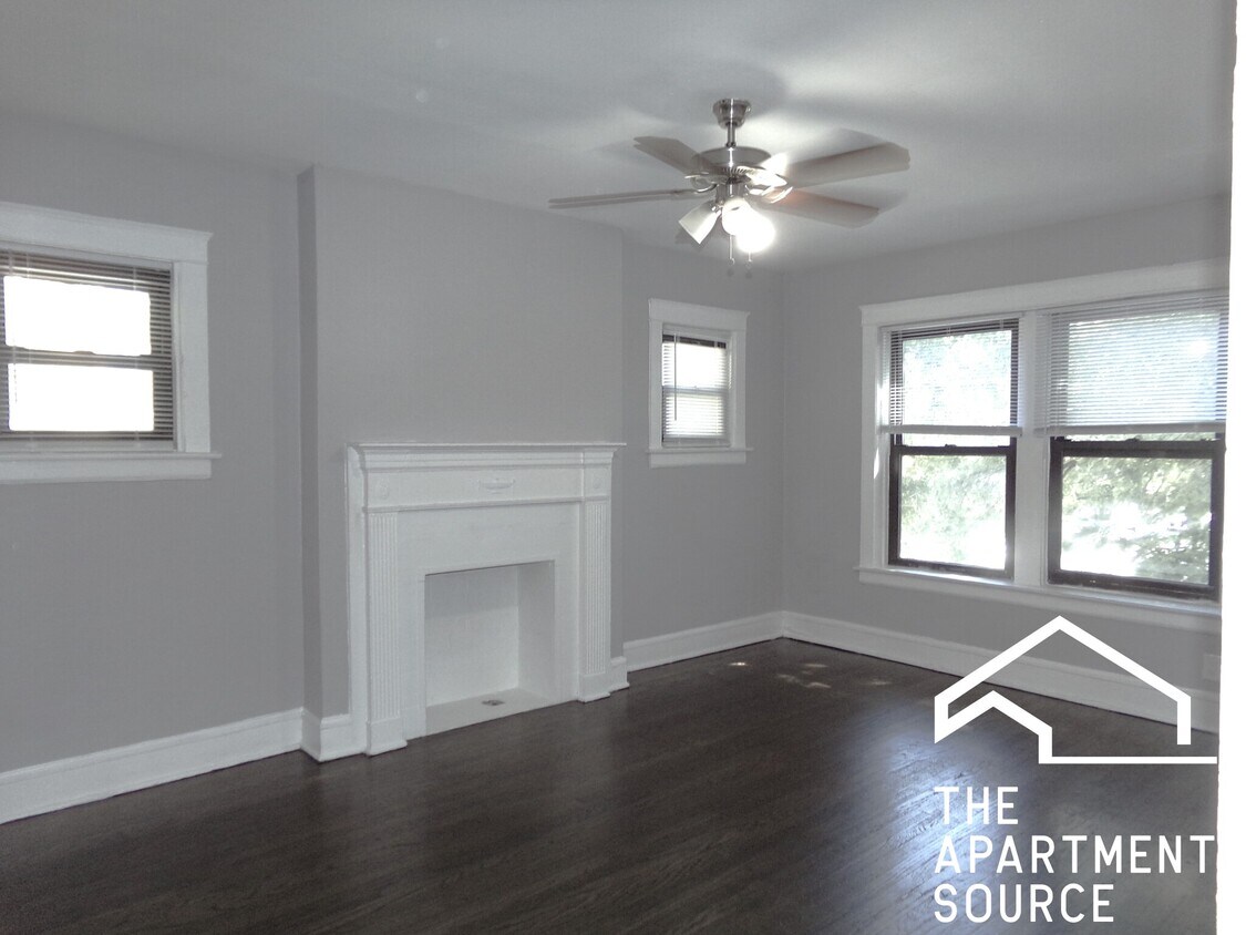 Foto principal - 3600 W Sunnyside Ave