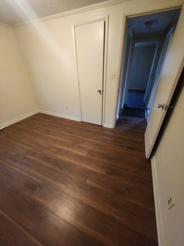 Foto del edificio - 742 Pride Ave