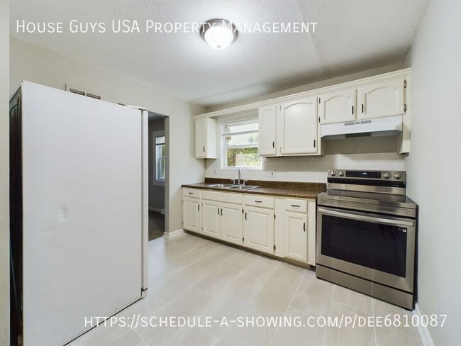 Foto del edificio - 3611 E 69th St