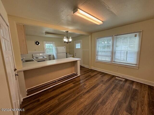 Building Photo - 716 Ivey Cir